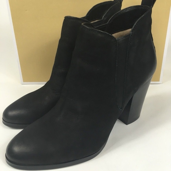 Michael Kors 8.5 M Brandy Bootie Black Suede - Picture 1 of 7
